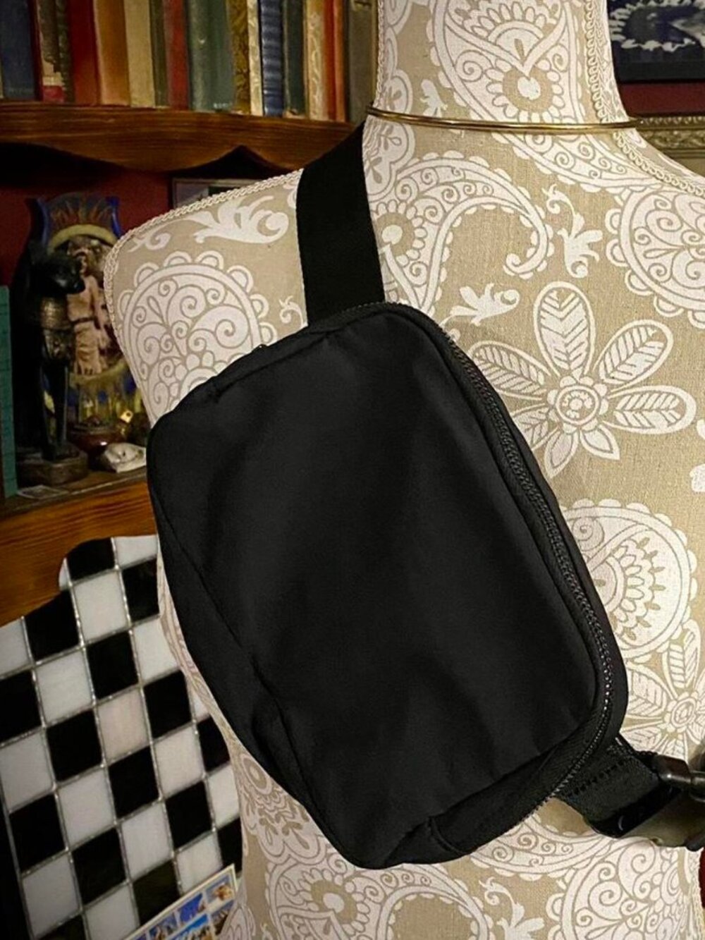 Halara Fanny Pack / Crossbody Belt Bag